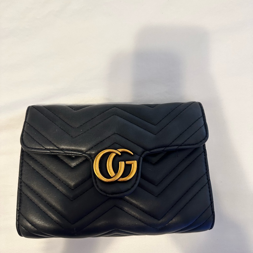 FAKE gucci cross body purse